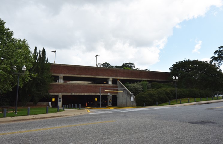 Parking Deck: Draughon Library